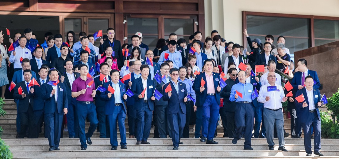 “2019中國(guó)企業(yè)家博鰲論壇”音樂(lè)紀(jì)錄片拍攝現(xiàn)場(chǎng)